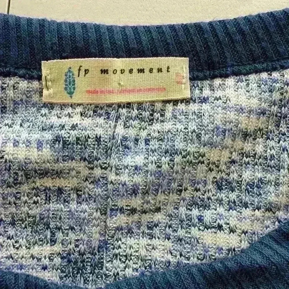 Free People FP Movement Dolman Sleeve Tee Oversized Slouchy Blue NWT Women Small - Picture 5 of 6